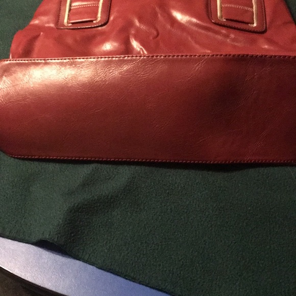 Handbag - Picture 3 of 4